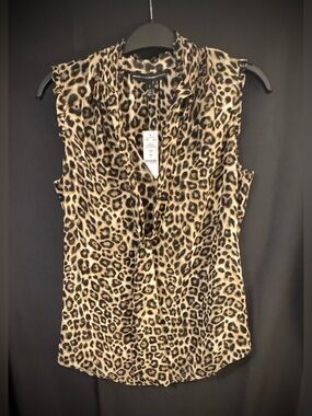 NWT - White House Black Market Sleeveless Leopard Print Top. Size 4.